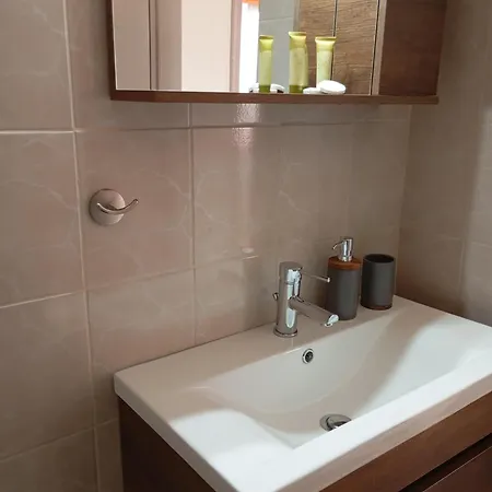 Miranda Apartment Paliouri