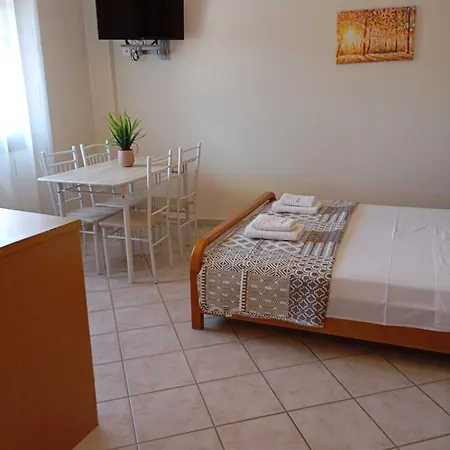 Apartman Miranda *