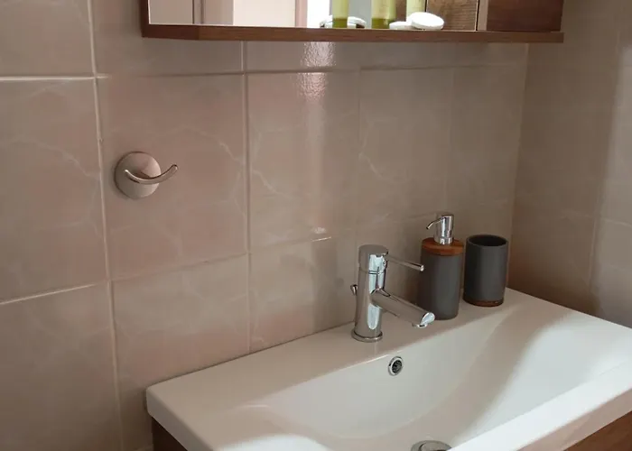 Miranda Apartment Paliouri